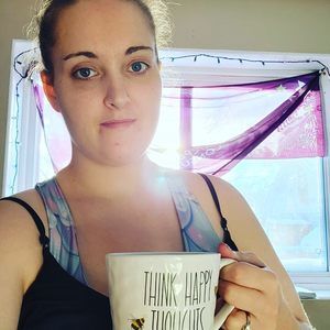 Meet your Posher, Victoria